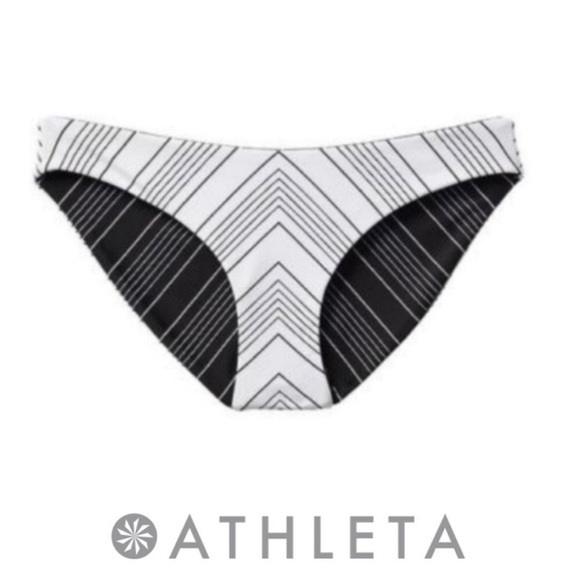 Athleta Other - Athleta Reversible Chevron Bikini Bottom - L NWT